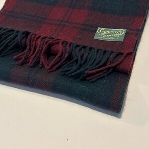 Red Navy Tartan Plaid Vintage Glencroft Country Wear Wool Scarf 72x10 Excellent